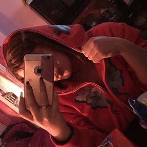 Meet your Posher, Ashley